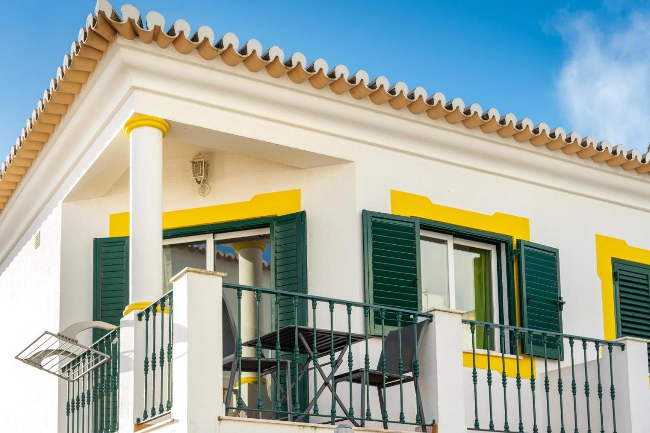 Villa Som Das Ondas Budens Exterior photo
